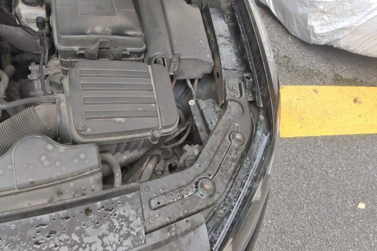 Used Volkswagen Passat 2013 1.4 TSI DSG Prestige Edition Engine Bay Left