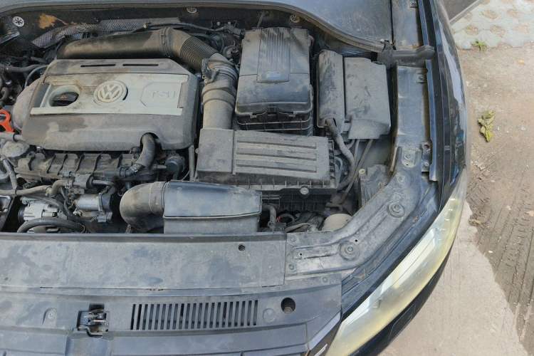 Used Volkswagen Passat 2013 2.0 TSI DSG Prestige Edition Engine Bay Left