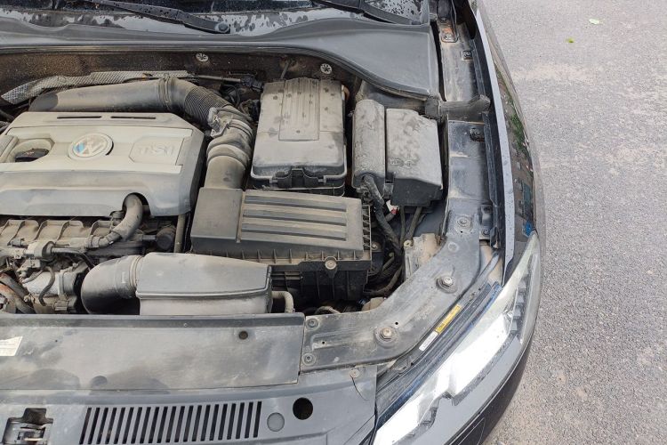 Used Volkswagen Passat 2013 2.0 TSI DSG Prestige Edition Engine Bay Left