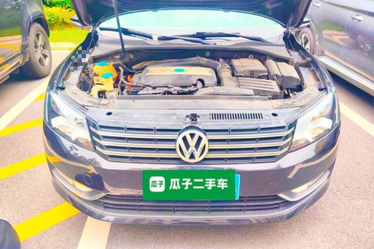 Used Volkswagen Passat 2013 1.8TSI DSG Prestige Edition Engine Bay