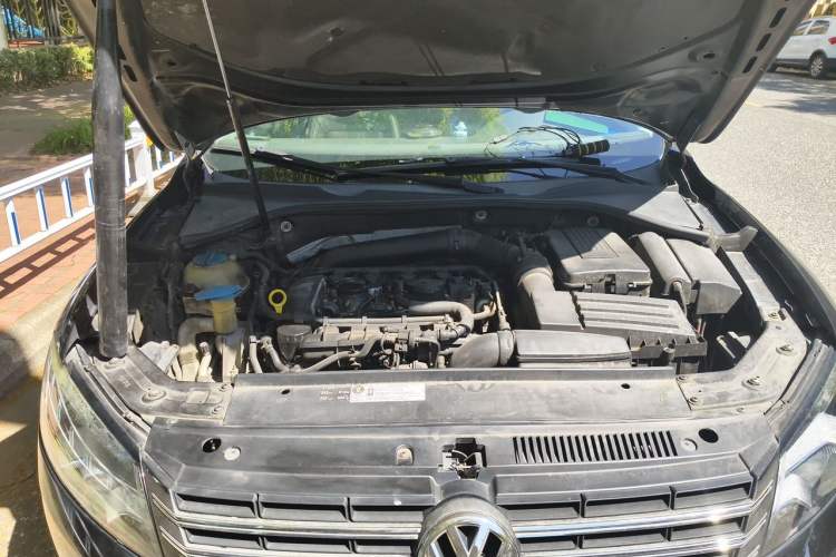 Used Volkswagen Passat 2013 1.8TSI DSG Government Procurement Edition Engine Bay