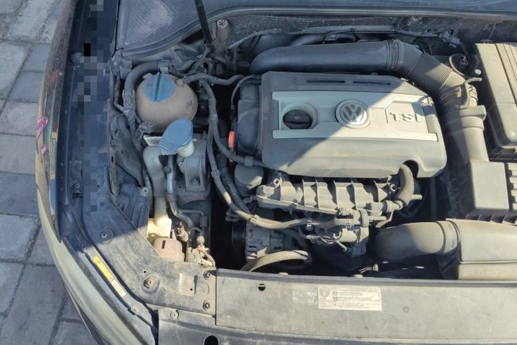 Used Volkswagen Passat 2013 2.0 TSI DSG Prestige Edition Engine Bay Right