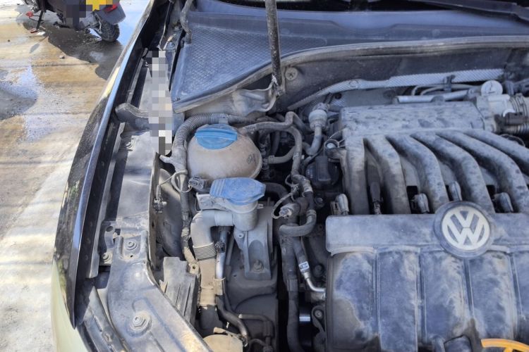 Used Volkswagen Passat 2013 3.0L V6 DSG Flagship Edition Engine Bay Right