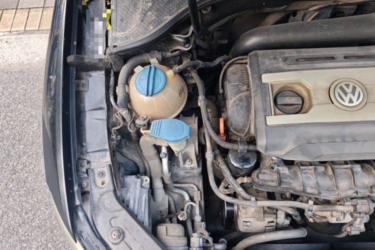 Used Volkswagen Passat 2013 1.8TSI DSG Prestige Edition Engine Bay Right