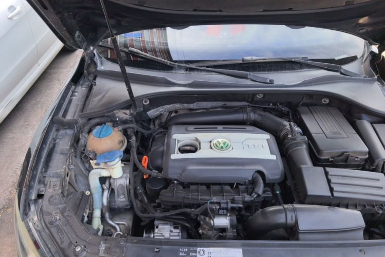 Used Volkswagen Passat 2013 1.8TSI DSG Government Procurement Edition Engine Bay Right