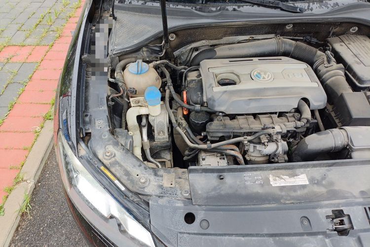 Used Volkswagen Passat 2013 2.0 TSI DSG Prestige Edition Engine Bay Right