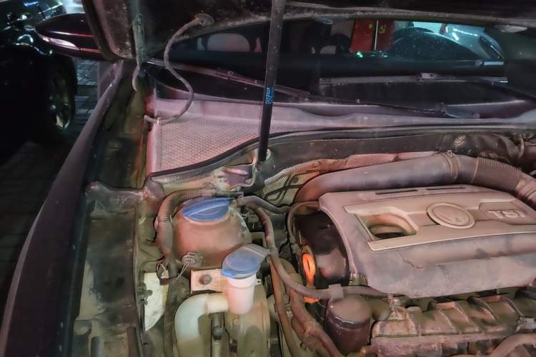 Used Volkswagen Passat 2013 1.8TSI DSG Government Procurement Edition Engine Bay Right
