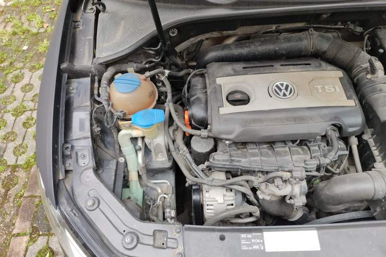 Used Volkswagen Passat 2013 1.8TSI DSG Government Procurement Edition Engine Bay Right