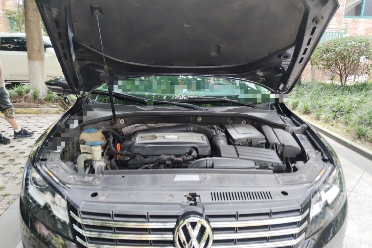 Used Volkswagen Passat 2013 2.0 TSI DSG Ultimate Edition Engine Bay