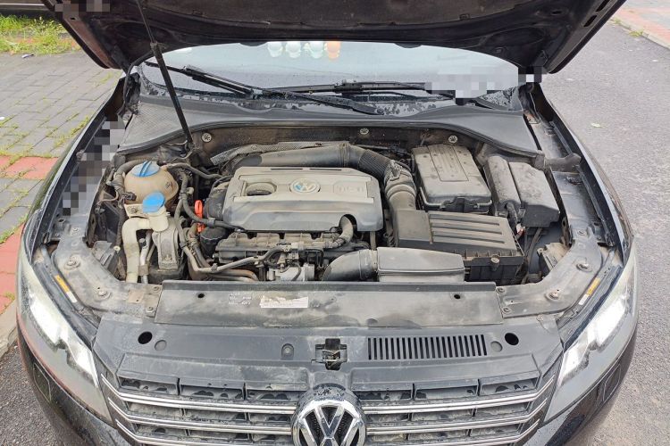 Used Volkswagen Passat 2013 2.0 TSI DSG Prestige Edition Engine Bay
