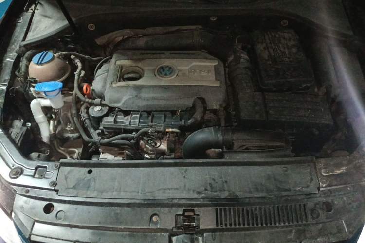 Used Volkswagen Passat 2013 1.8TSI DSG Prestige Edition Engine Bay