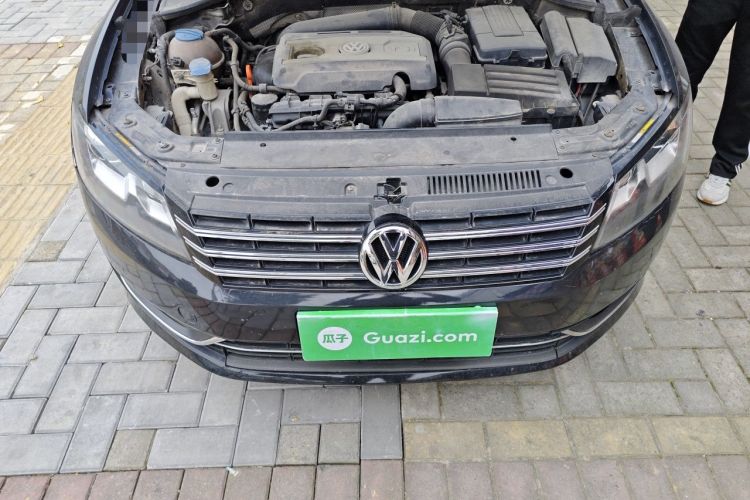 Used Volkswagen Passat 2013 1.8TSI DSG Prestige Edition Engine Bay