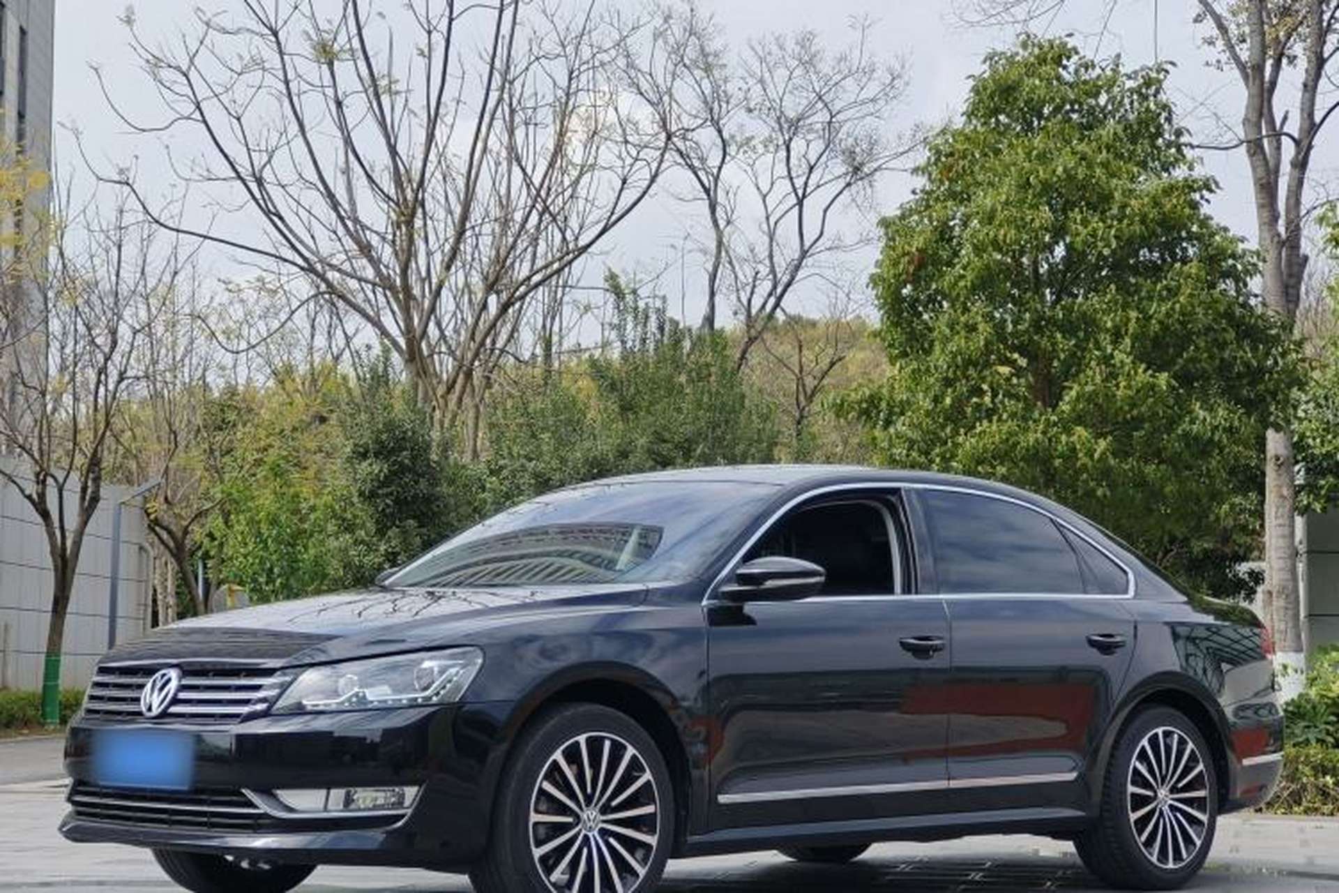 Used Volkswagen Passat 2013 2.0 TSI DSG Ultimate Edition Exterior 1