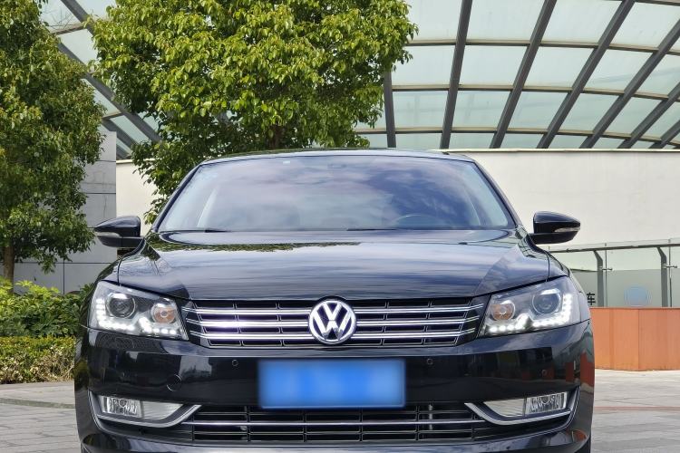 Used Volkswagen Passat 2013 2.0 TSI DSG Ultimate Edition Exterior 2