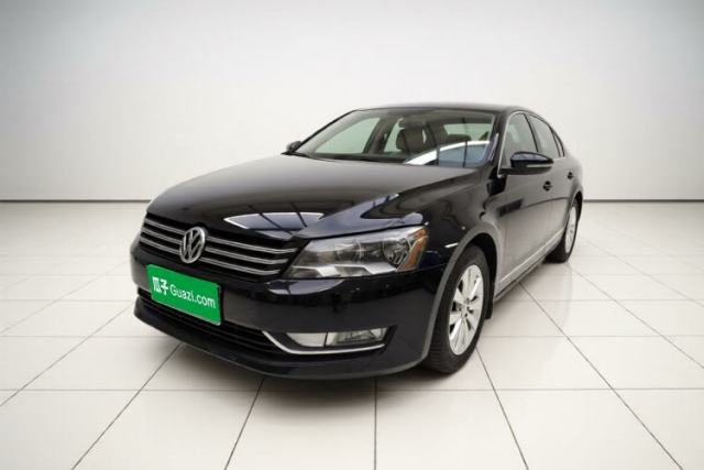 Ojetý Volkswagen Passat 2013 1.8TSI DSG Government Procurement Edition