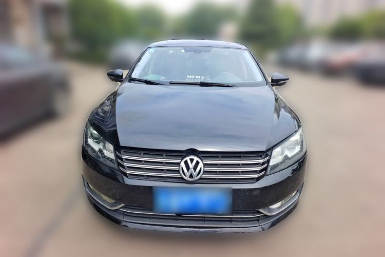 Used Volkswagen Passat 2013 1.8TSI DSG Ultimate Edition Front
