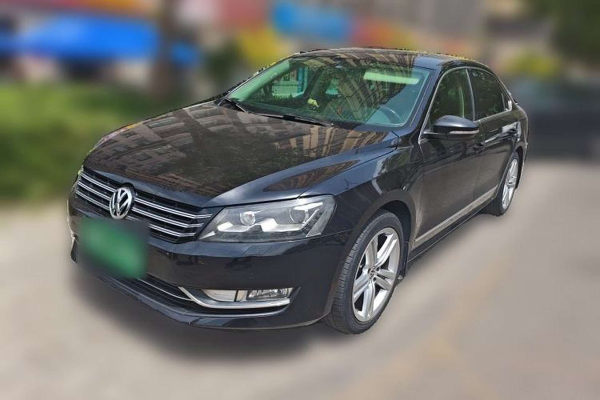 Used Volkswagen Passat 2013 2.0 TSI DSG Ultimate Edition Front Left 45 Deg