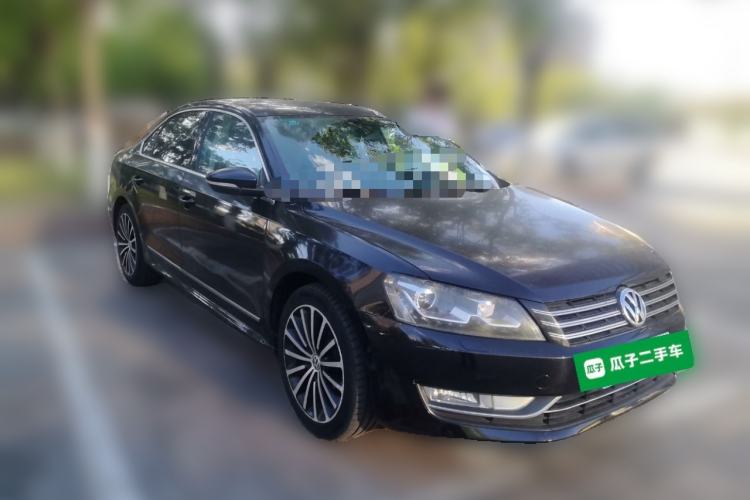 Used Volkswagen Passat 2013 1.8TSI DSG Ultimate Edition Front Right 45 Deg