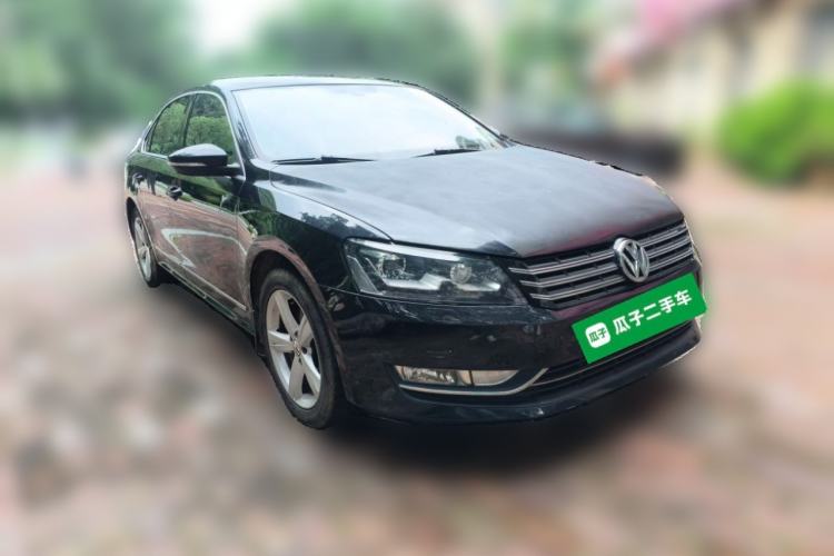 Used Volkswagen Passat 2013 1.8TSI DSG Ultimate Edition Front Right 45 Deg