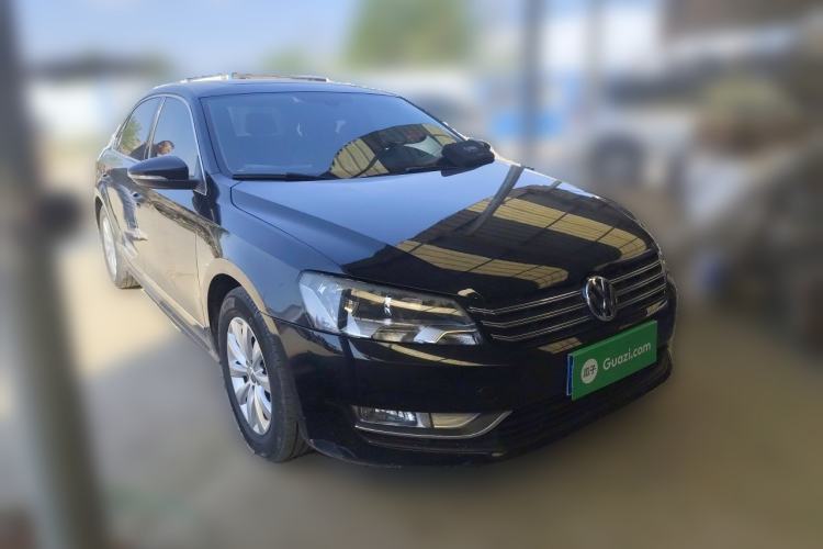 Used Volkswagen Passat 2013 1.8TSI DSG Prestige Edition Front Right 45 Deg
