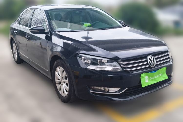 Used Volkswagen Passat 2013 1.8TSI DSG Prestige Edition Front Right 45 Deg