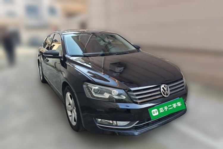 Used Volkswagen Passat 2013 1.8TSI DSG Prestige Edition Front Right 45 Deg