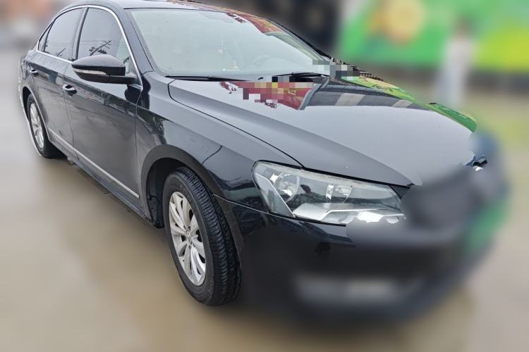 Used Volkswagen Passat 2013 1.8TSI DSG Prestige Edition Front Right 45 Deg