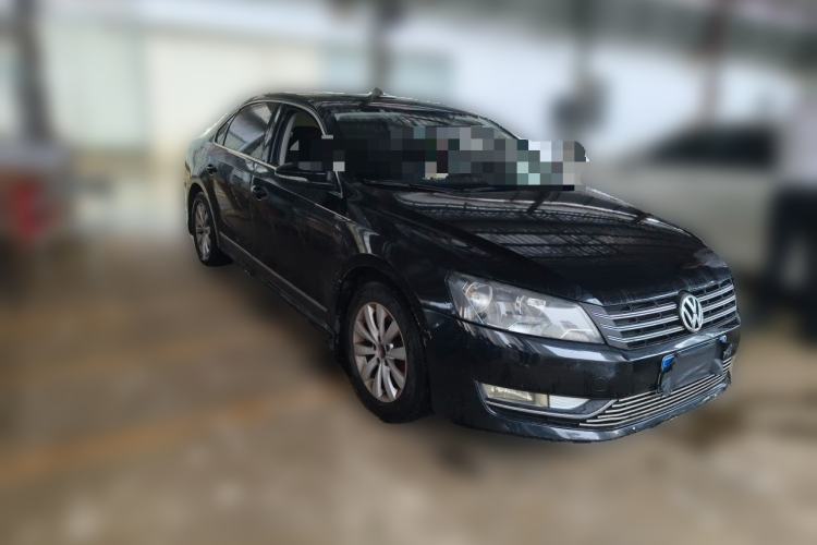 Used Volkswagen Passat 2013 1.8TSI DSG Prestige Edition Front Right 45 Deg