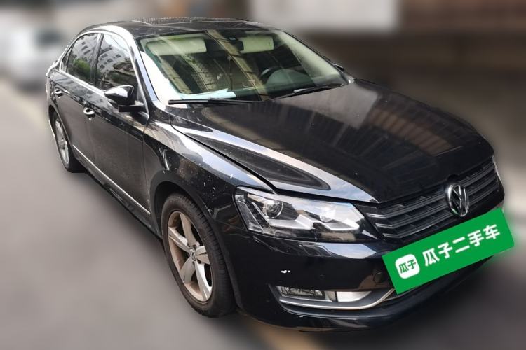 Used Volkswagen Passat 2013 1.8TSI DSG Prestige Edition Front Right 45 Deg