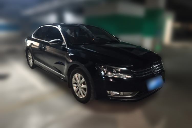 Used Volkswagen Passat 2013 1.8TSI DSG Prestige Edition Front Right 45 Deg