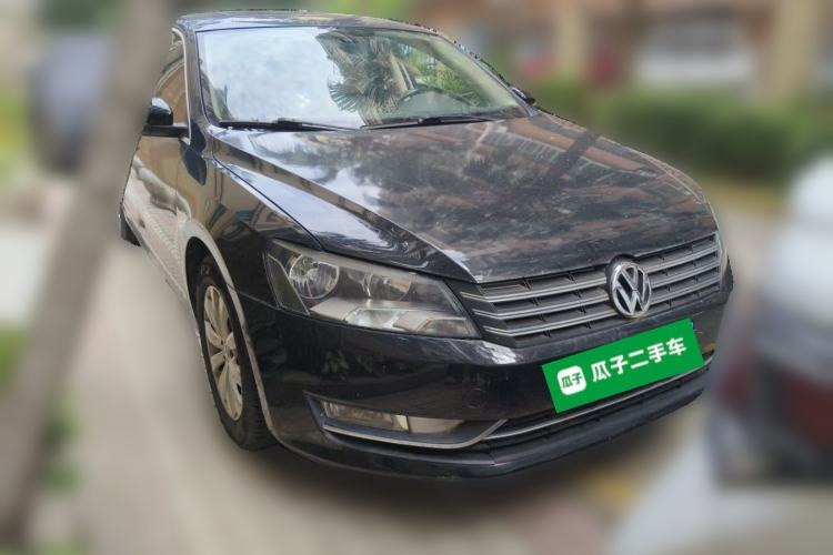 Used Volkswagen Passat 2013 1.8TSI DSG Prestige Edition Front Right 45 Deg