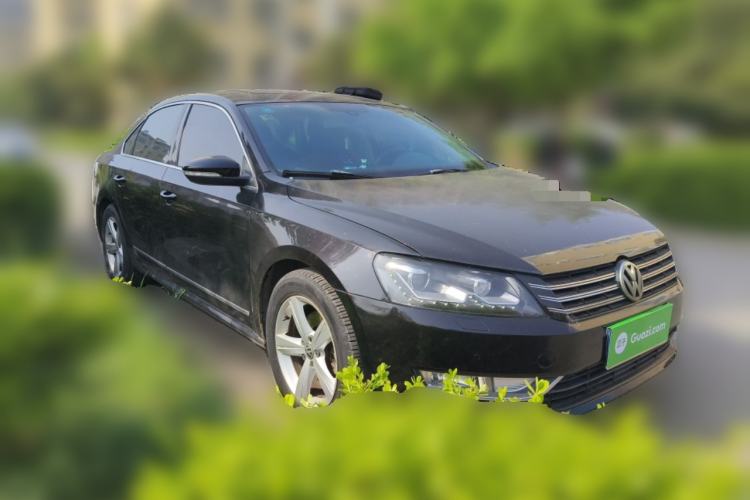 Used Volkswagen Passat 2013 1.8TSI DSG Prestige Edition Front Right 45 Deg