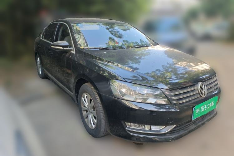 Used Volkswagen Passat 2013 1.8TSI DSG Prestige Edition Front Right 45 Deg