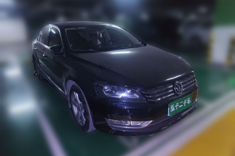 Used Volkswagen Passat 2013 1.8TSI DSG Prestige Edition Front Right 45 Deg