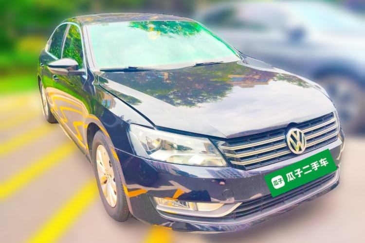 Used Volkswagen Passat 2013 1.8TSI DSG Prestige Edition Front Right 45 Deg