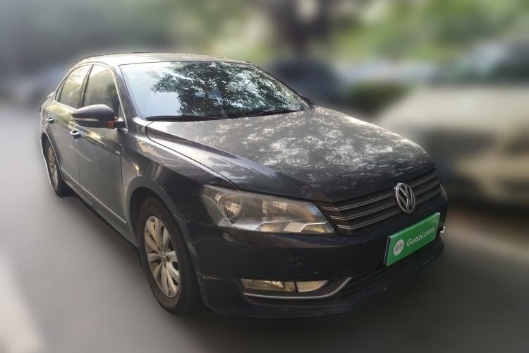 Used Volkswagen Passat 2013 1.8TSI DSG Prestige Edition Front Right 45 Deg