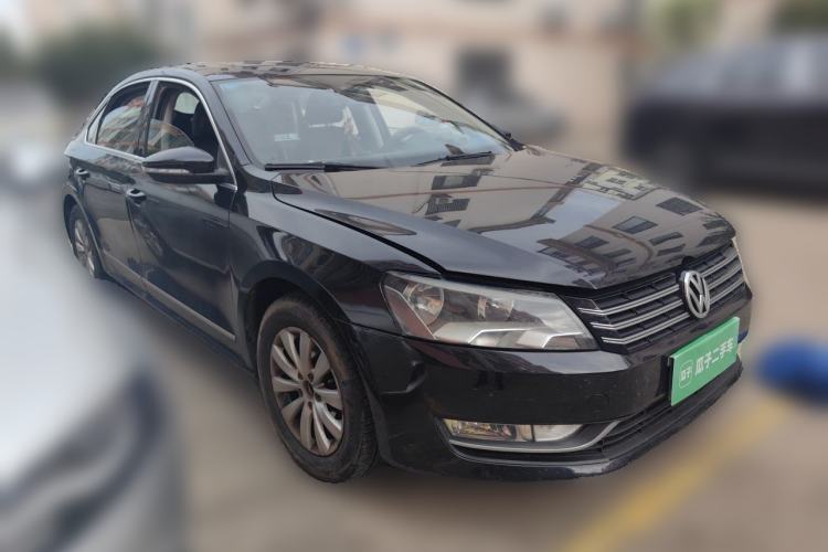 Used Volkswagen Passat 2013 1.8TSI DSG Prestige Edition Front Right 45 Deg