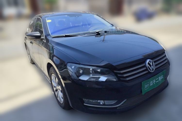 Used Volkswagen Passat 2013 1.8TSI DSG Prestige Edition Front Right 45 Deg