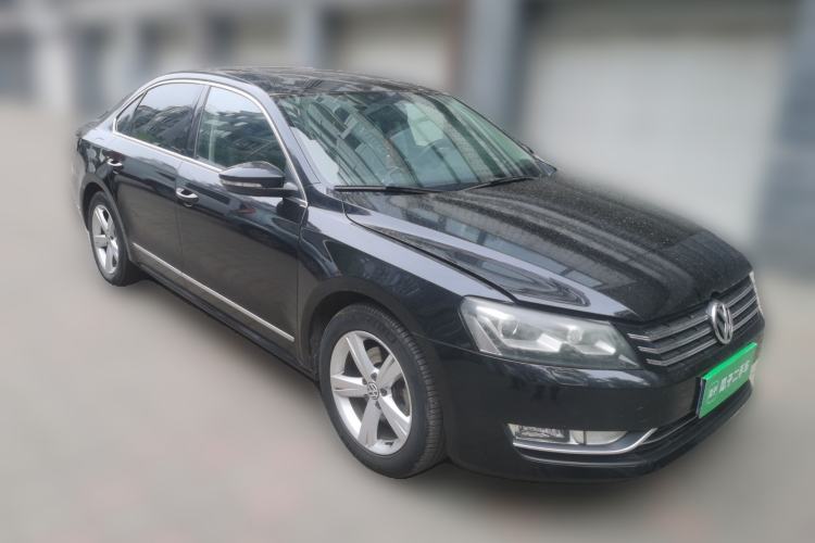 Used Volkswagen Passat 2013 1.8TSI DSG Prestige Edition Front Right 45 Deg