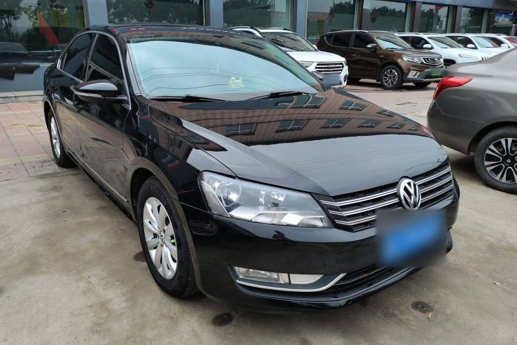 Used Volkswagen Passat 2013 1.4TSI Manual Prestige Edition Front Right 45 Deg