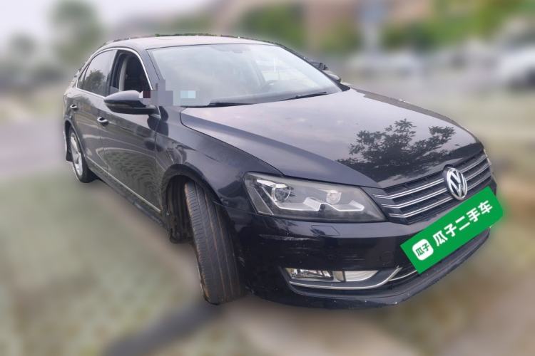Used Volkswagen Passat 2013 1.8TSI DSG Ultimate Edition Front Right 45 Deg