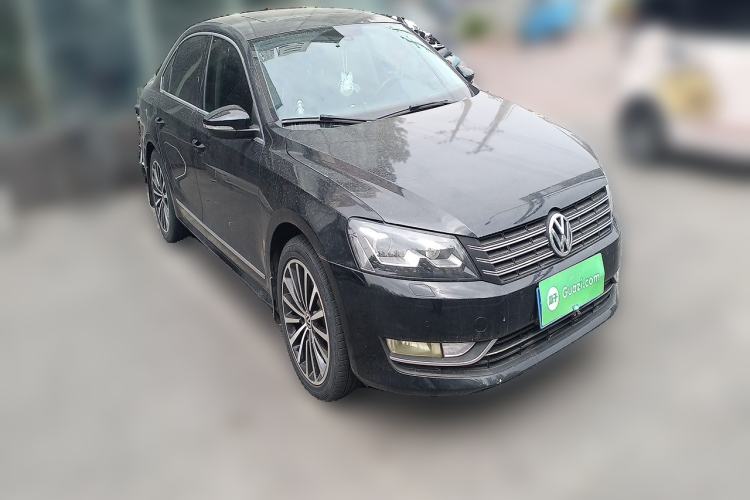 Used Volkswagen Passat 2013 1.8TSI DSG Prestige Edition Front Right 45 Deg