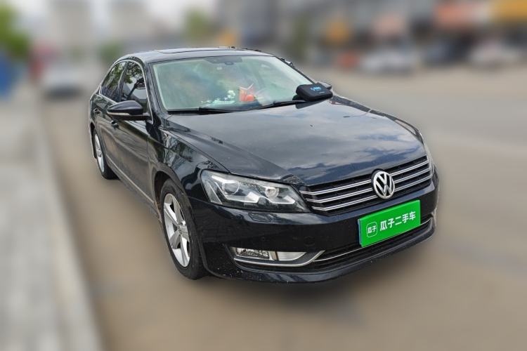 Used Volkswagen Passat 2013 1.8TSI DSG Prestige Edition Front Right 45 Deg