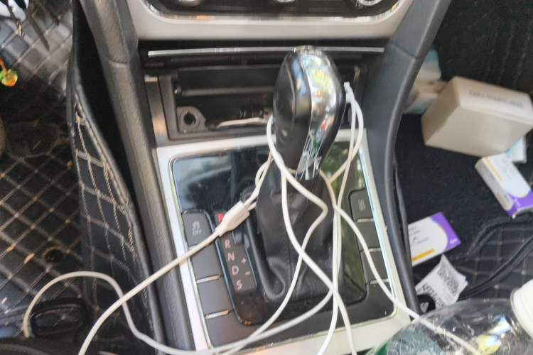 Used Volkswagen Passat 2013 1.8TSI DSG Government Procurement Edition Gear Lever