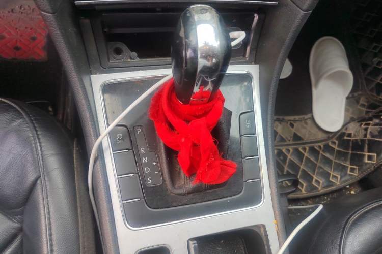 Used Volkswagen Passat 2013 1.8TSI DSG Prestige Edition Gear Lever