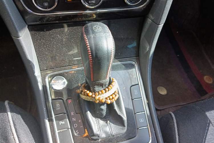 Used Volkswagen Passat 2013 1.8TSI DSG Prestige Edition Gear Lever