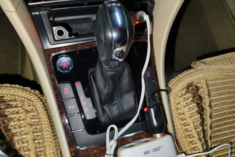 Used Volkswagen Passat 2013 1.8TSI DSG Prestige Edition Gear Lever