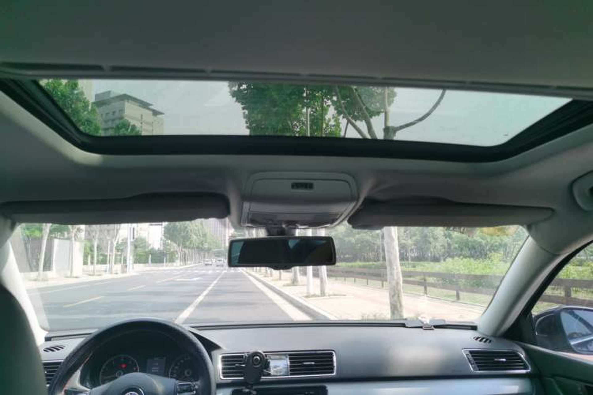 Used Volkswagen Passat 2013 1.8TSI DSG Prestige Edition Headliner