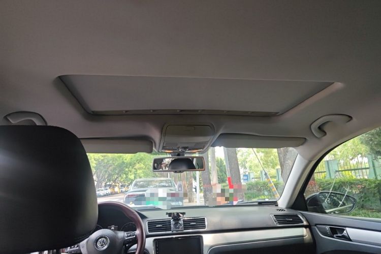 Used Volkswagen Passat 2013 1.8TSI DSG Prestige Edition Headliner