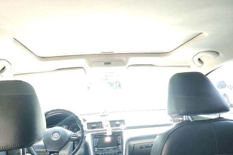 Used Volkswagen Passat 2013 1.8TSI DSG Prestige Edition Headliner